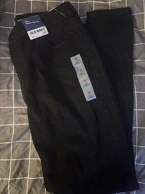 Old Navy Black Super-Skinny Jeans